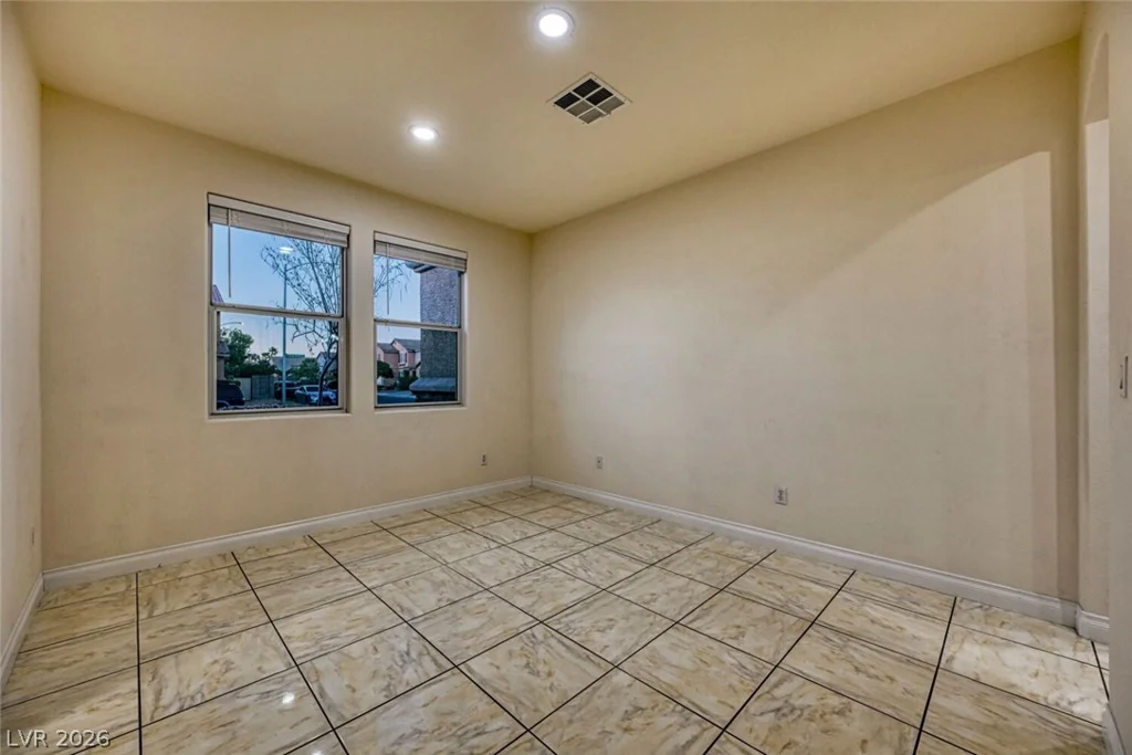 9609 Rolling Thunder, Las Vegas, NV 89148