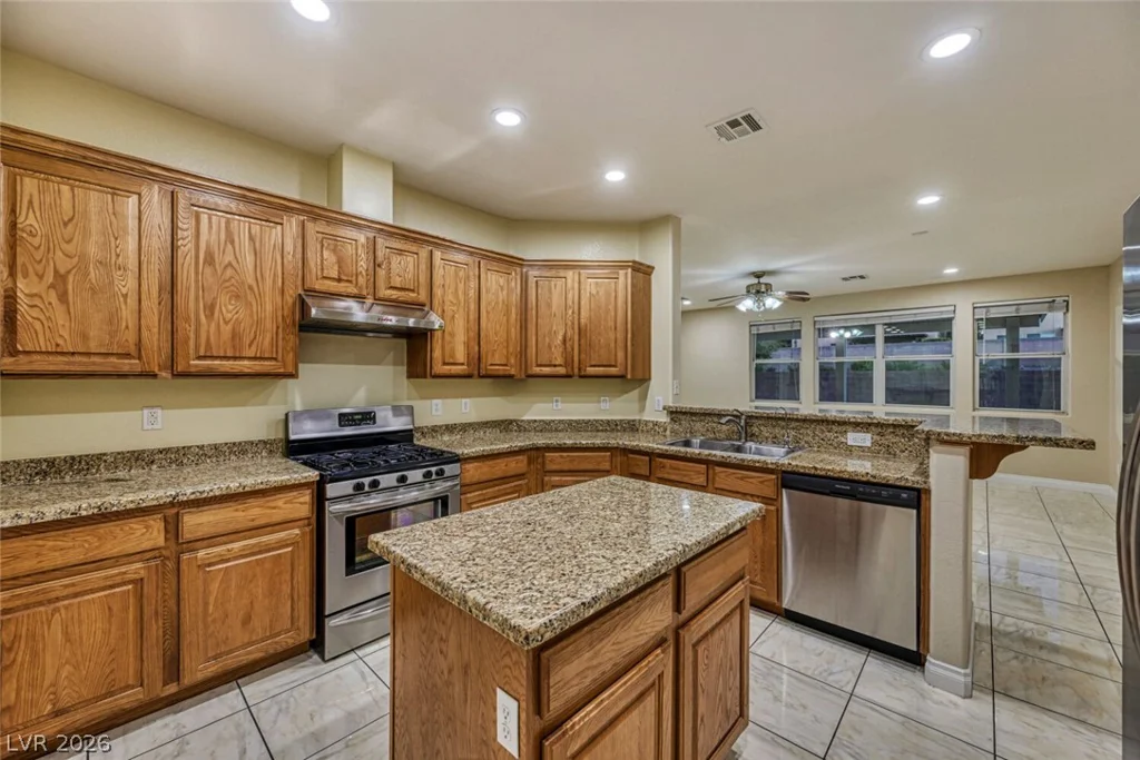 9609 Rolling Thunder, Las Vegas, NV 89148