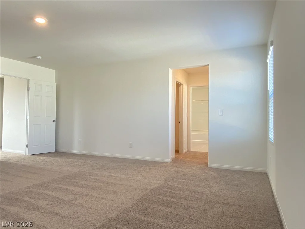 6982 Solano Canyon, Las Vegas, NV 89113