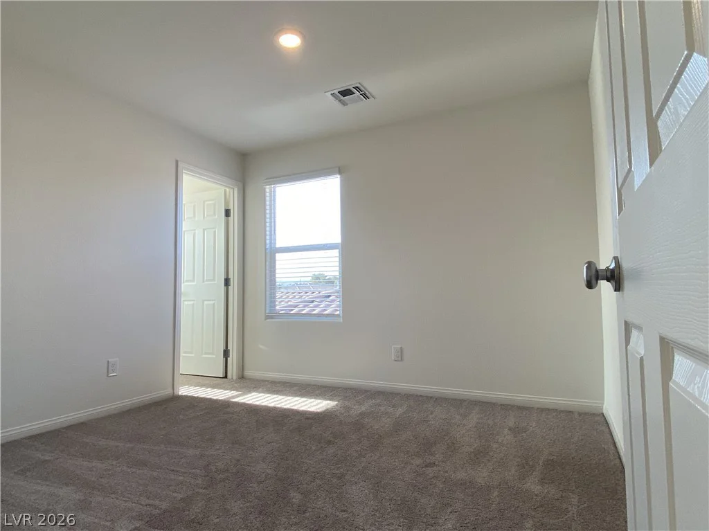 6982 Solano Canyon, Las Vegas, NV 89113