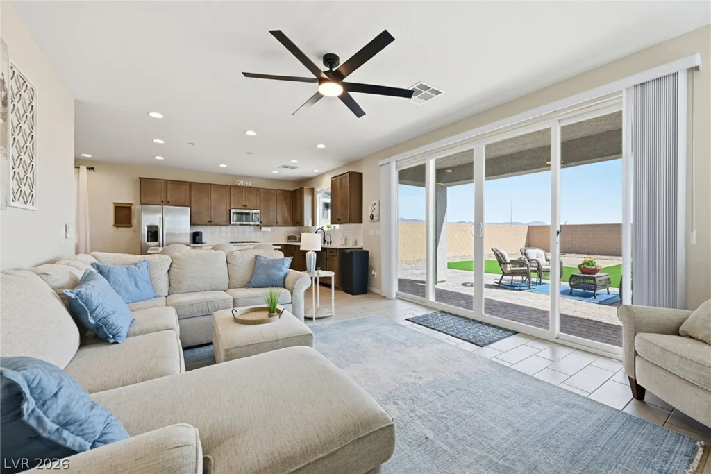 7136 Port Stephens, North Las Vegas, NV 89084