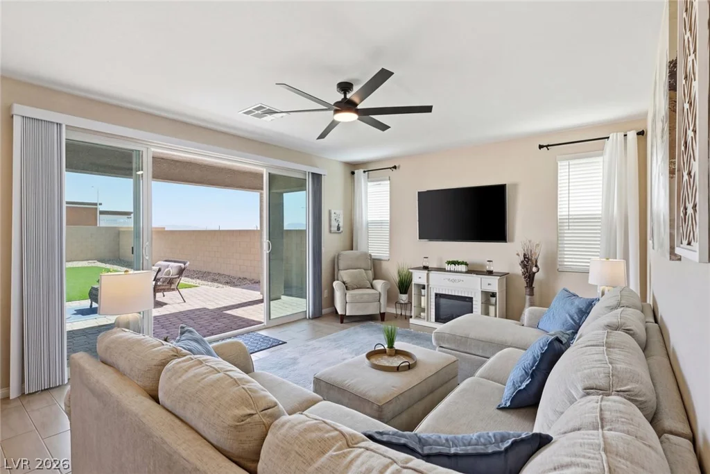 7136 Port Stephens, North Las Vegas, NV 89084