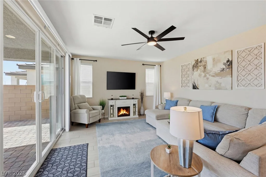 7136 Port Stephens, North Las Vegas, NV 89084