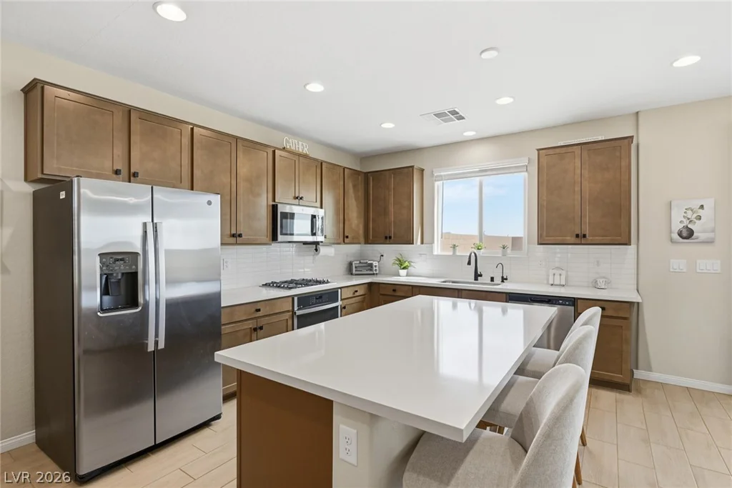 7136 Port Stephens, North Las Vegas, NV 89084