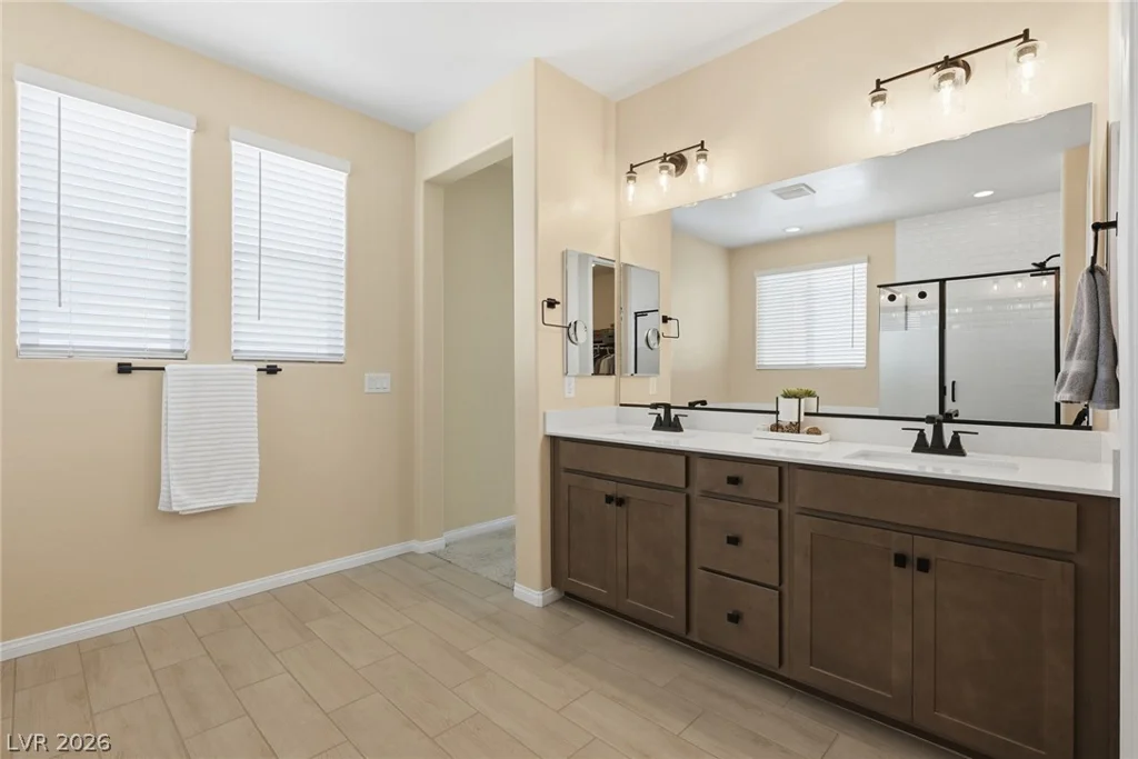 7136 Port Stephens, North Las Vegas, NV 89084