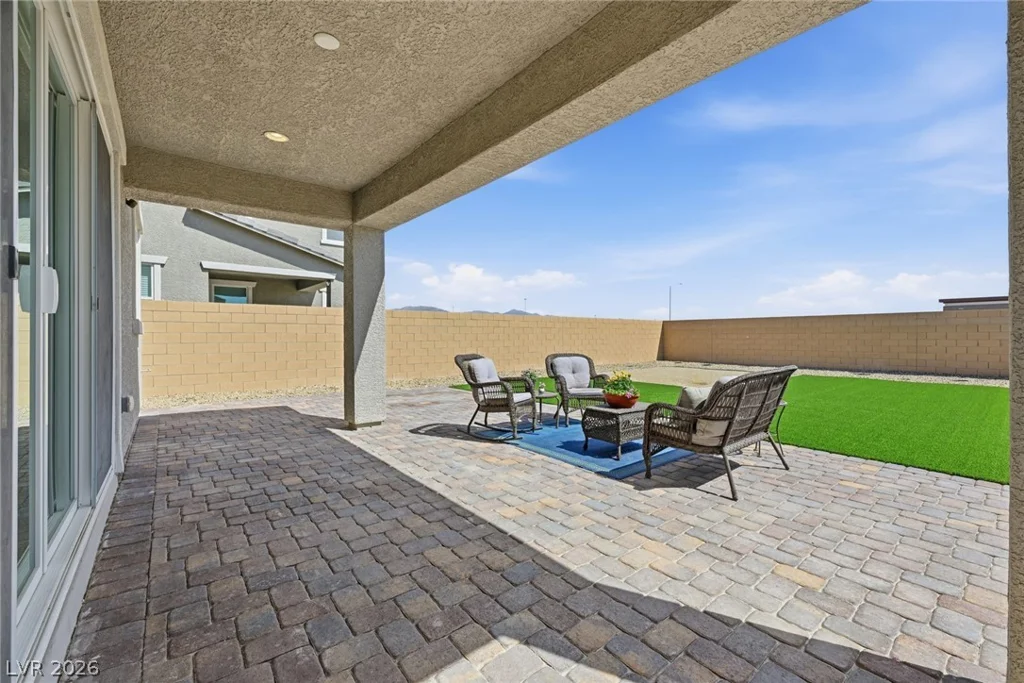 7136 Port Stephens, North Las Vegas, NV 89084