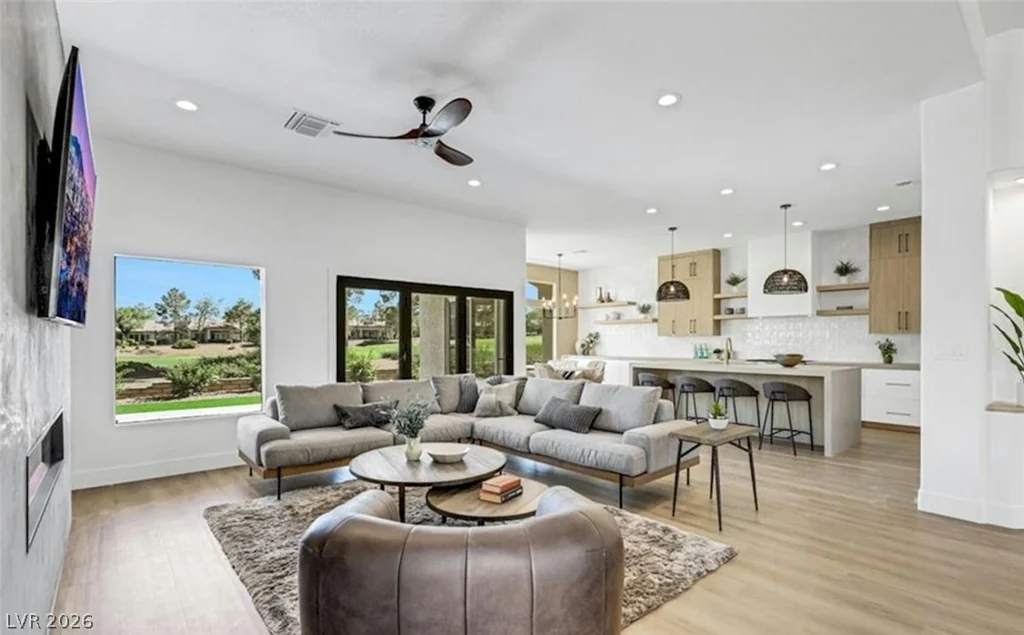 9213 Villa Ridge, Las Vegas, NV 89134