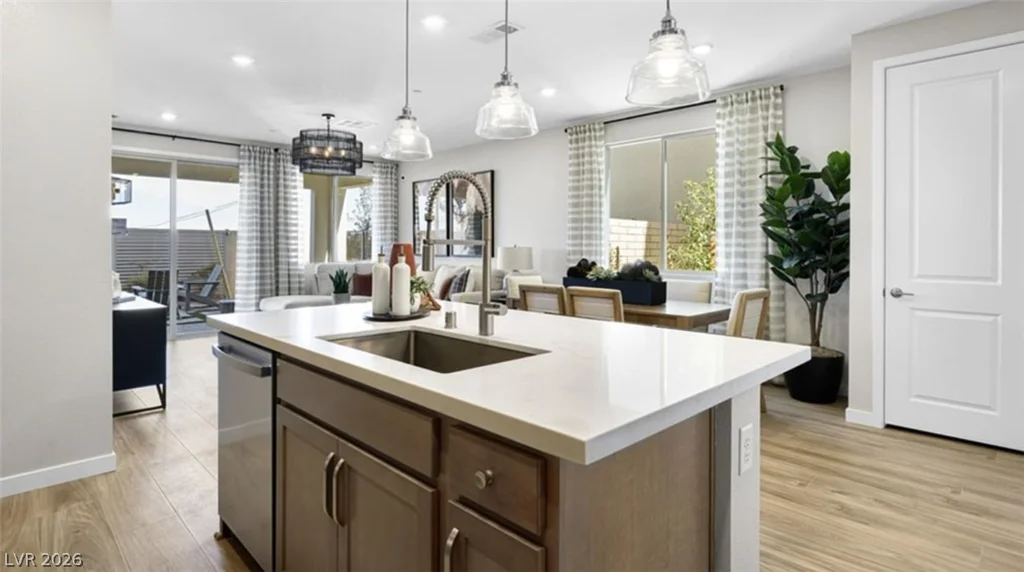 318 Cabasa, Henderson, NV 89015