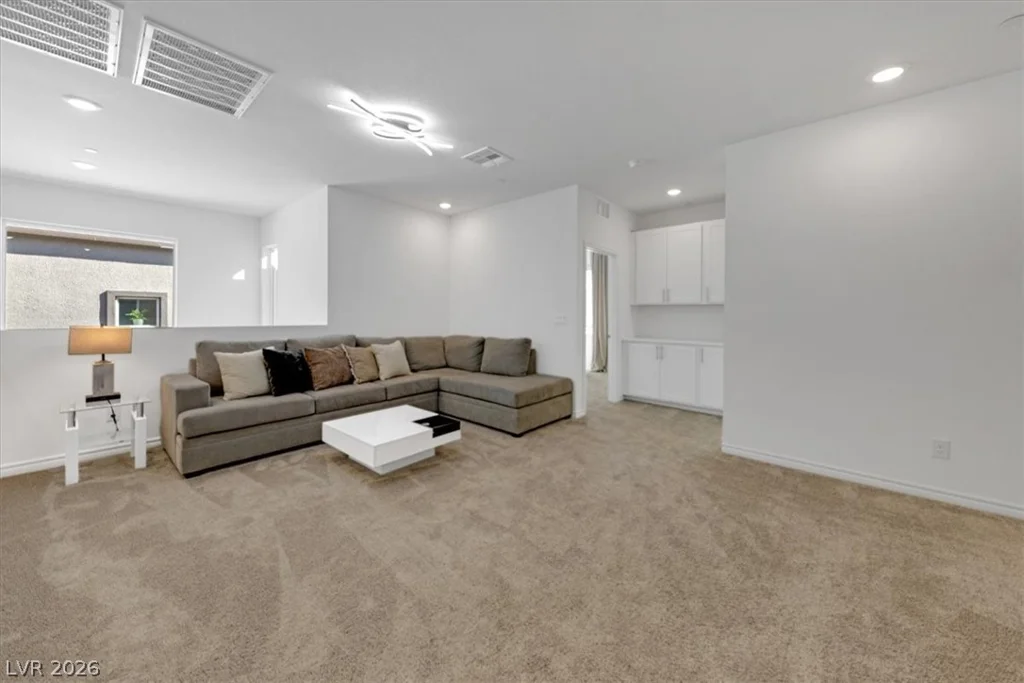 299 Mount Tyndall, Henderson, NV 89015