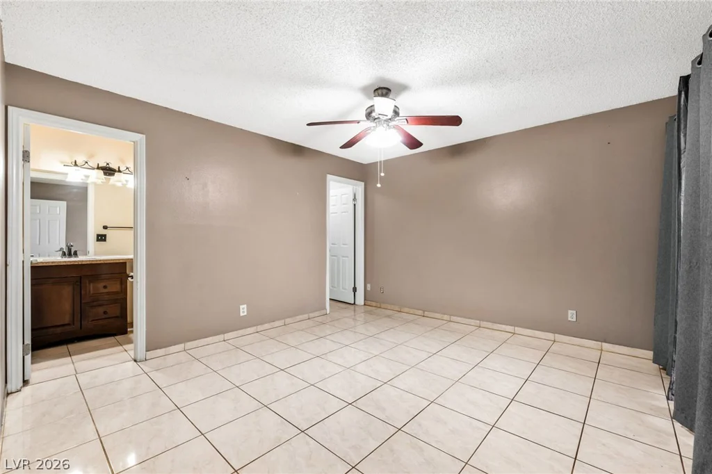 207 Lamb, Las Vegas, NV 89110