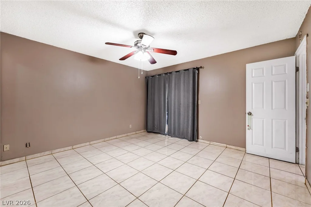 207 Lamb, Las Vegas, NV 89110