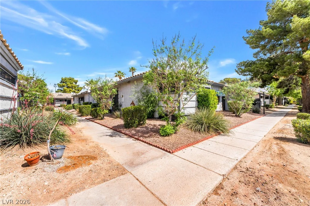 207 Lamb, Las Vegas, NV 89110