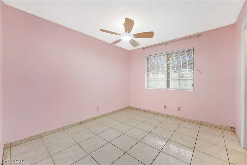 207 Lamb, Las Vegas, NV 89110