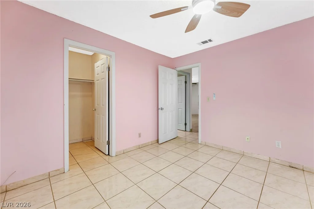 207 Lamb, Las Vegas, NV 89110