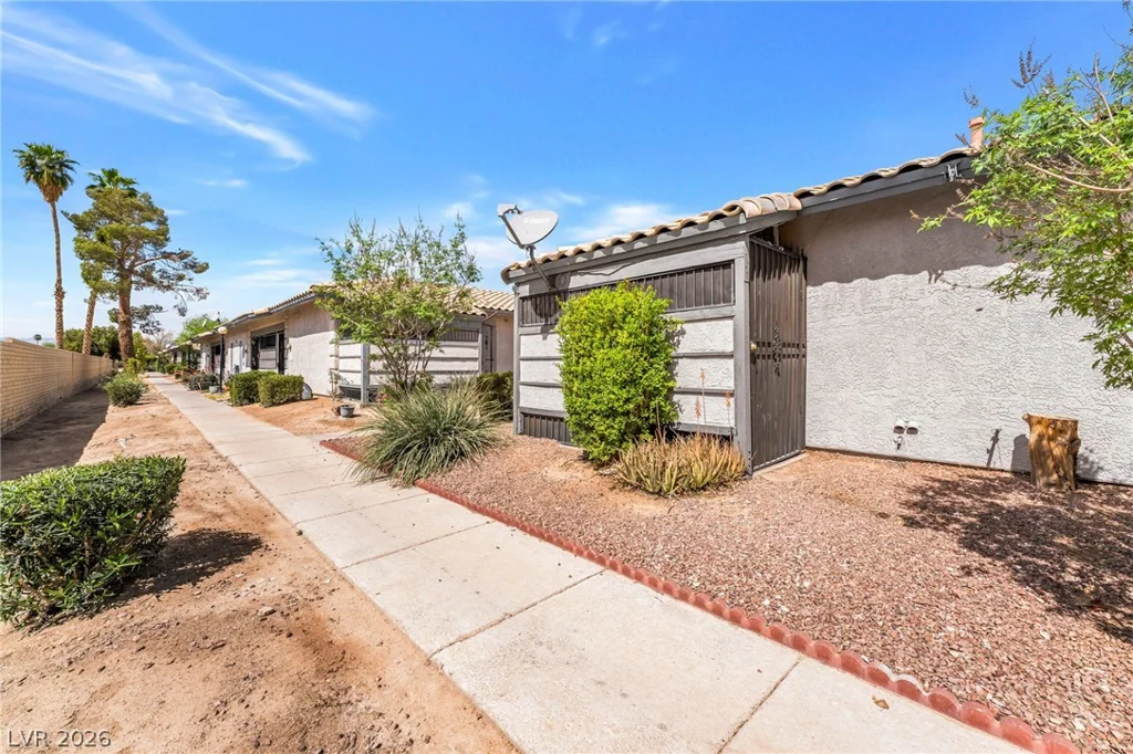 207 Lamb, Las Vegas, NV 89110