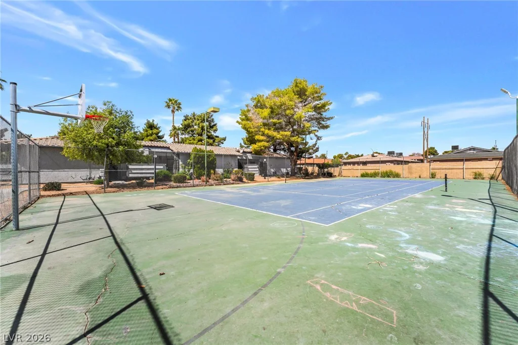 207 Lamb, Las Vegas, NV 89110