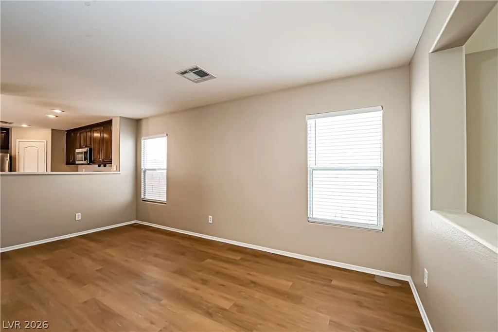 691 Magrath, Las Vegas, NV 89178