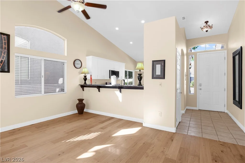 9713 Canyon Walk, Las Vegas, NV 89147