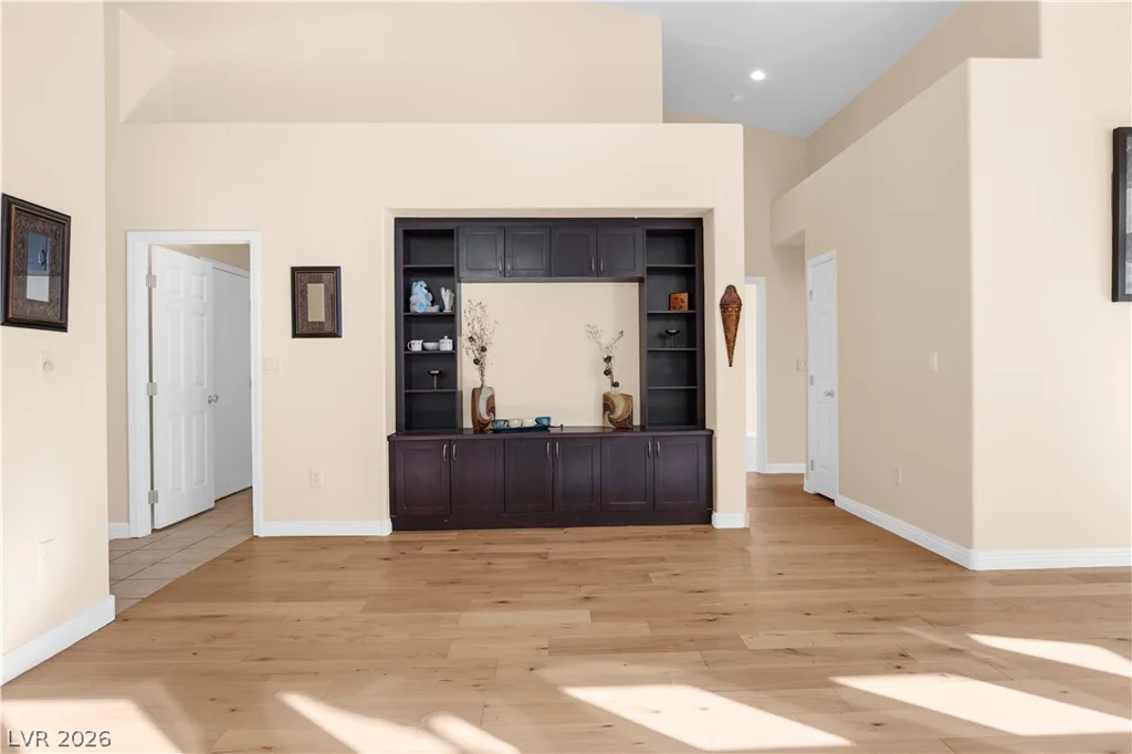 9713 Canyon Walk, Las Vegas, NV 89147