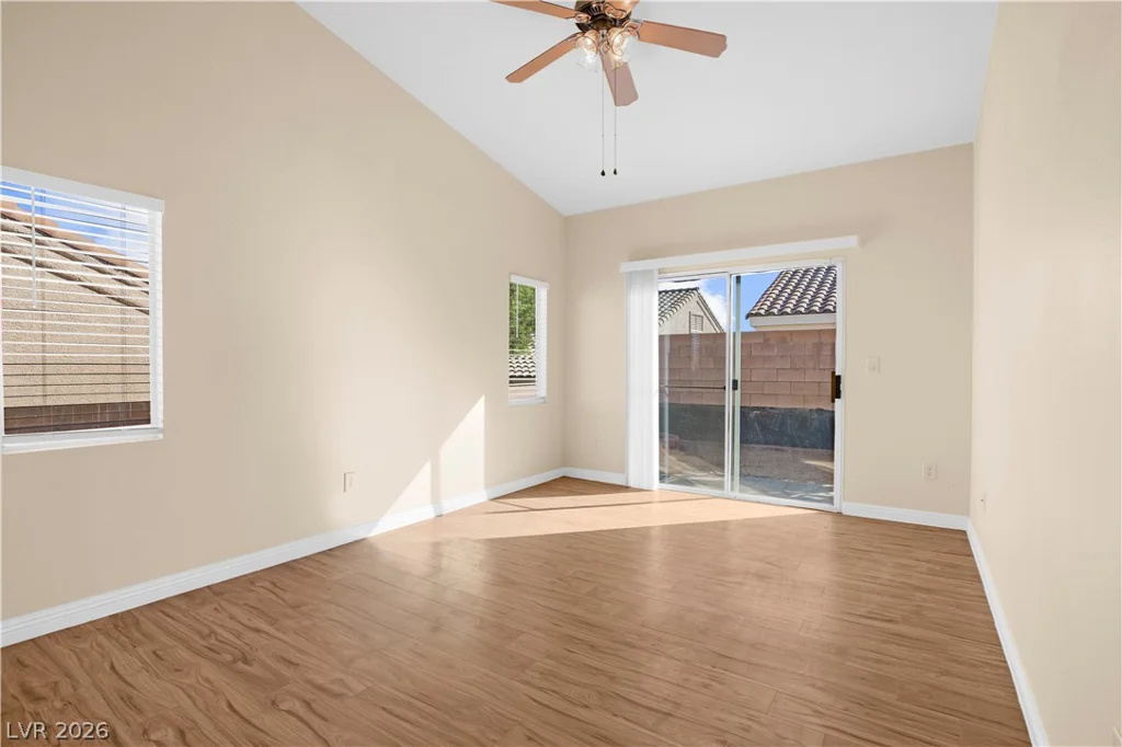 9713 Canyon Walk, Las Vegas, NV 89147