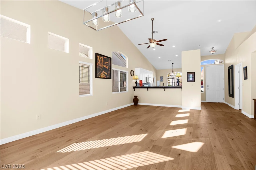 9713 Canyon Walk, Las Vegas, NV 89147