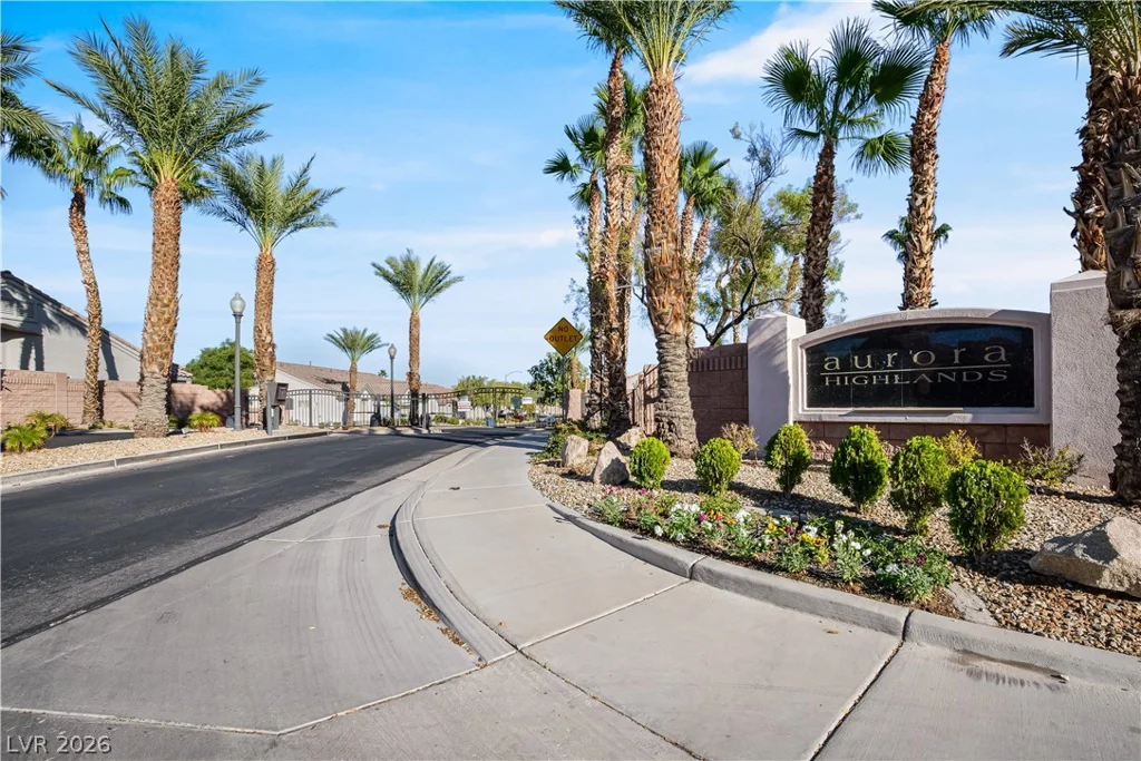 9713 Canyon Walk, Las Vegas, NV 89147