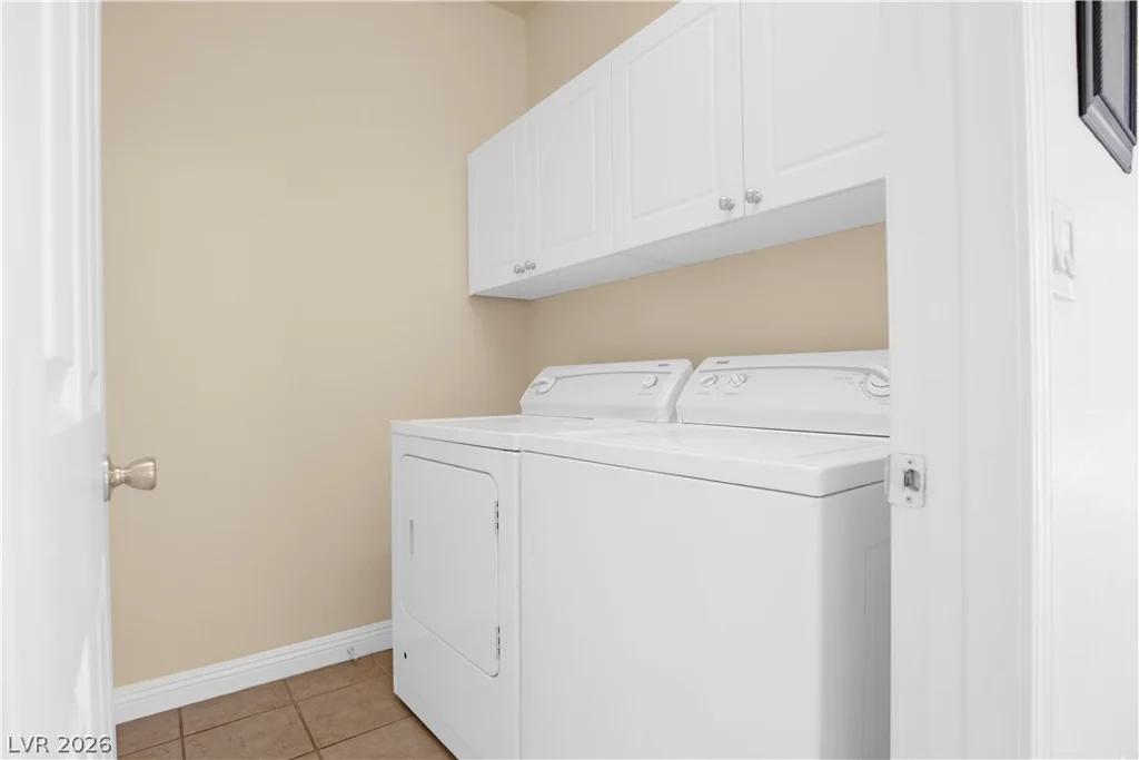 9713 Canyon Walk, Las Vegas, NV 89147