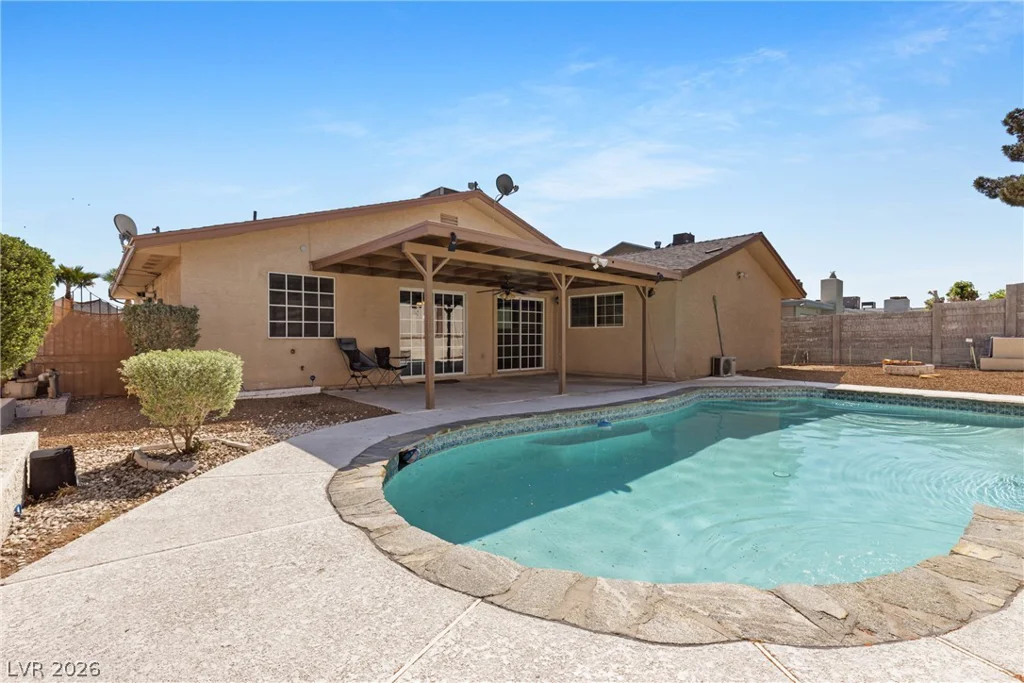 800 Vincent, Las Vegas, NV 89145