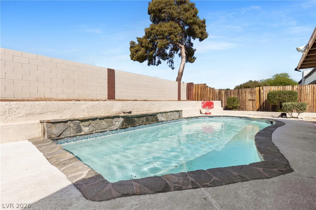 800 Vincent, Las Vegas, NV 89145