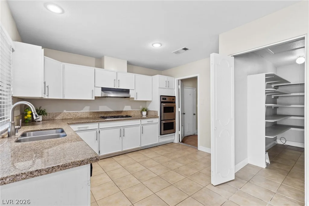 800 Vincent, Las Vegas, NV 89145