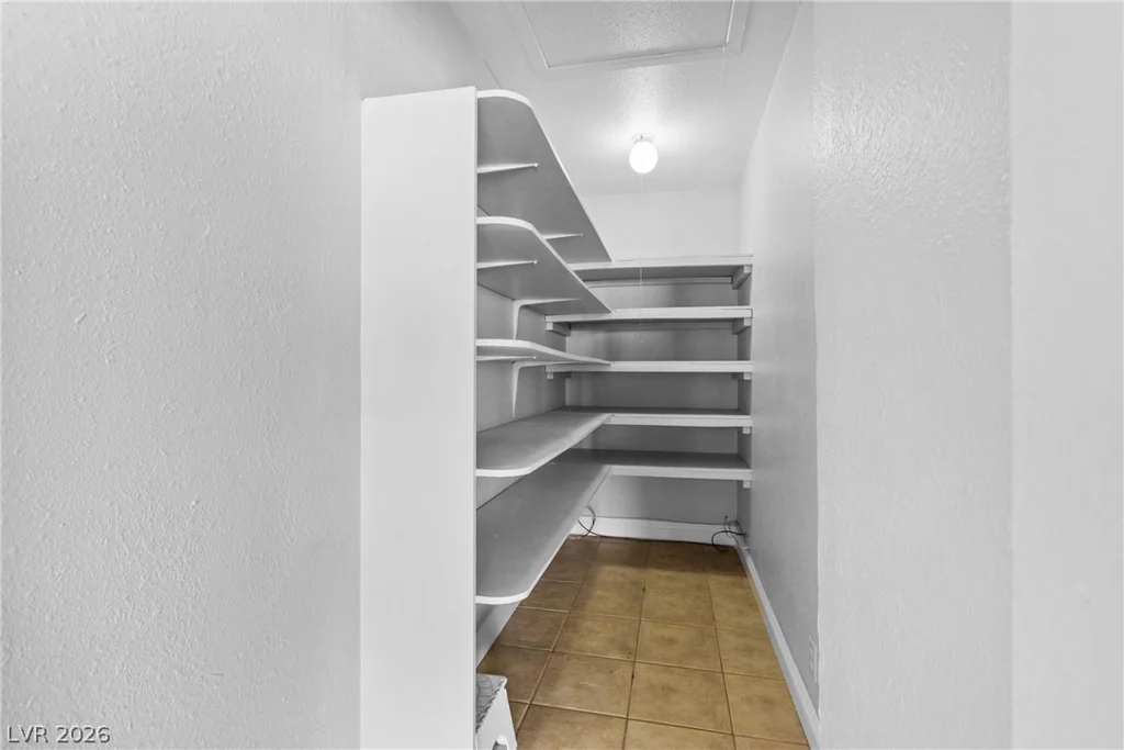 800 Vincent, Las Vegas, NV 89145