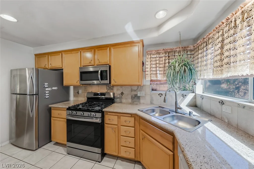 5305 Marsh Marigold, Las Vegas, NV 89108