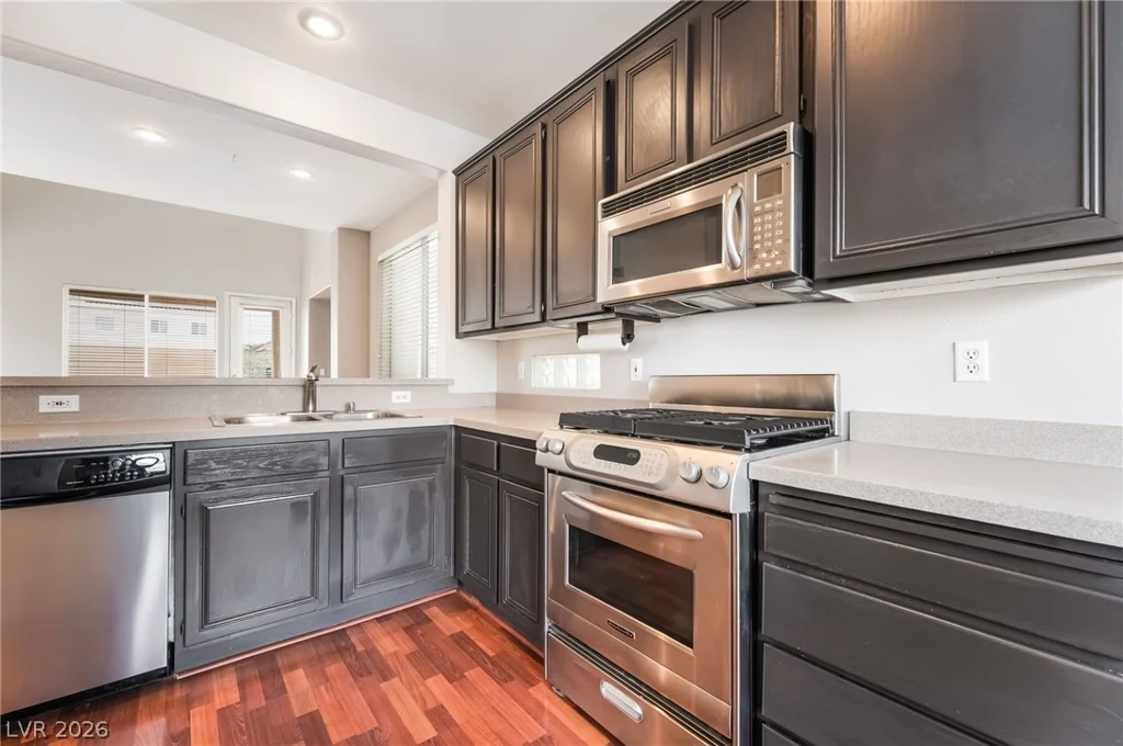 723 Elliot Peak, Las Vegas, NV 89183