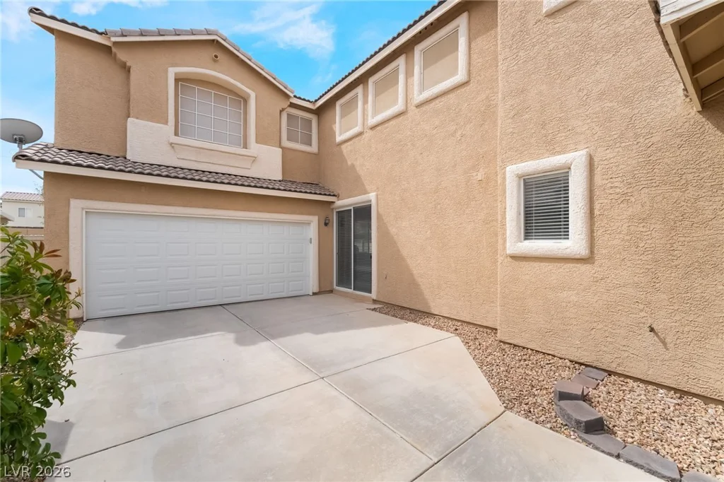 723 Elliot Peak, Las Vegas, NV 89183