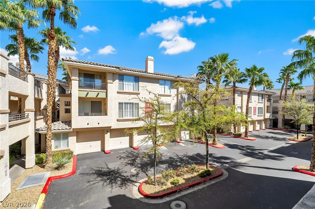 7155 Durango, Las Vegas, NV 89113