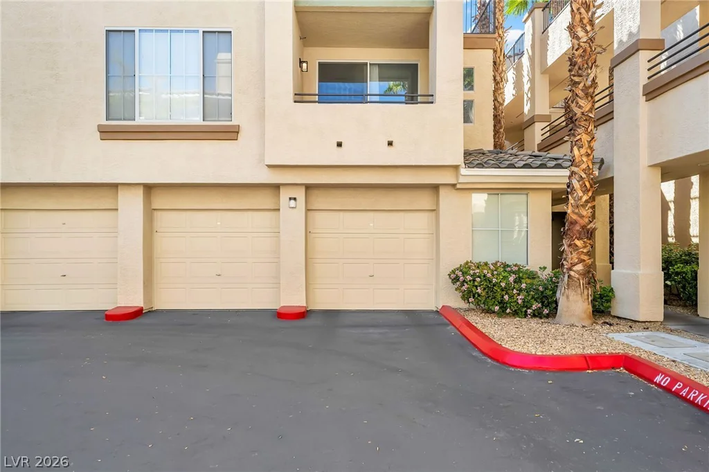 7155 Durango, Las Vegas, NV 89113