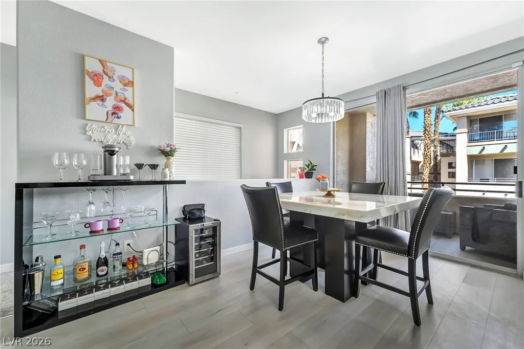 7155 Durango, Las Vegas, NV 89113
