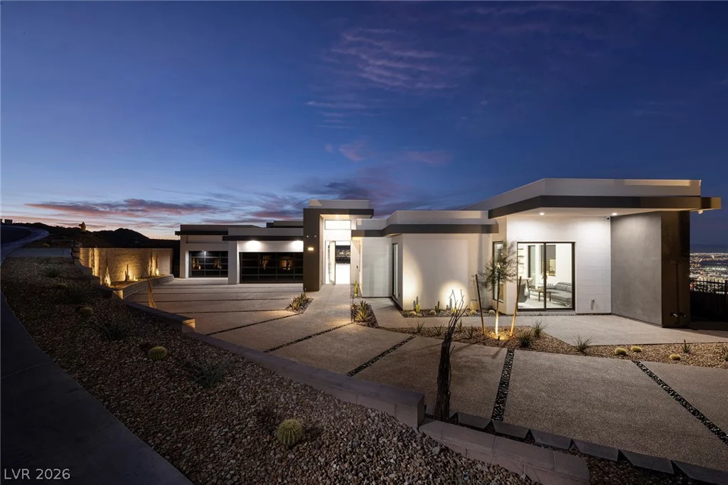 563 Grand Rim, Henderson, NV 89012