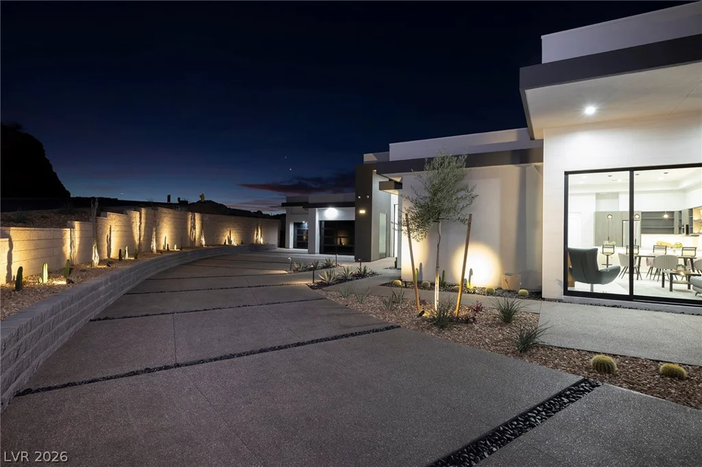 563 Grand Rim, Henderson, NV 89012