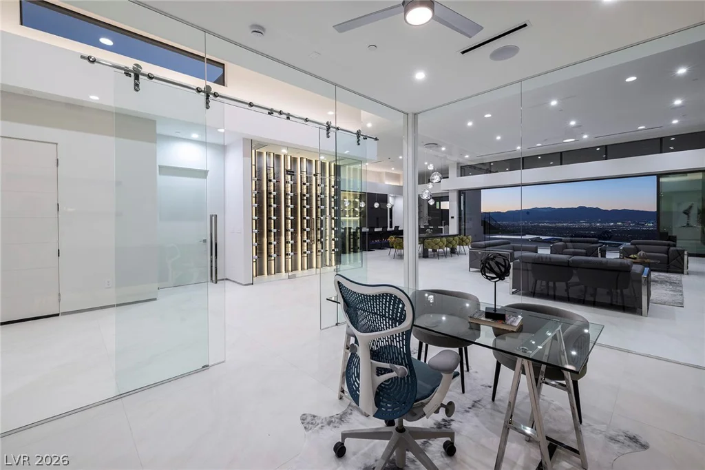 563 Grand Rim, Henderson, NV 89012