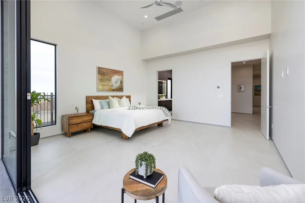 563 Grand Rim, Henderson, NV 89012