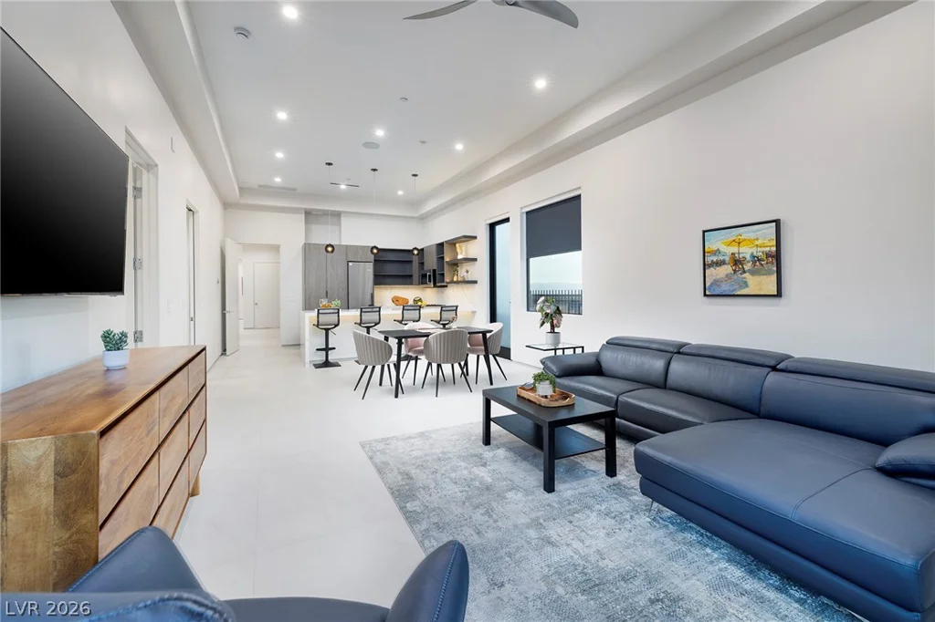 563 Grand Rim, Henderson, NV 89012