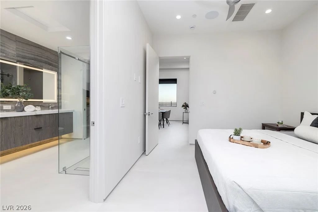 563 Grand Rim, Henderson, NV 89012