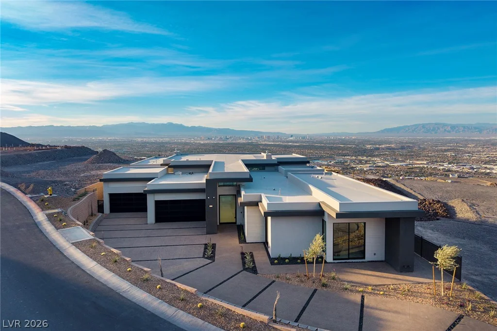 563 Grand Rim, Henderson, NV 89012