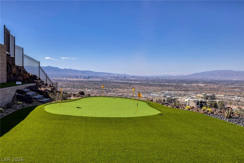 563 Grand Rim, Henderson, NV 89012