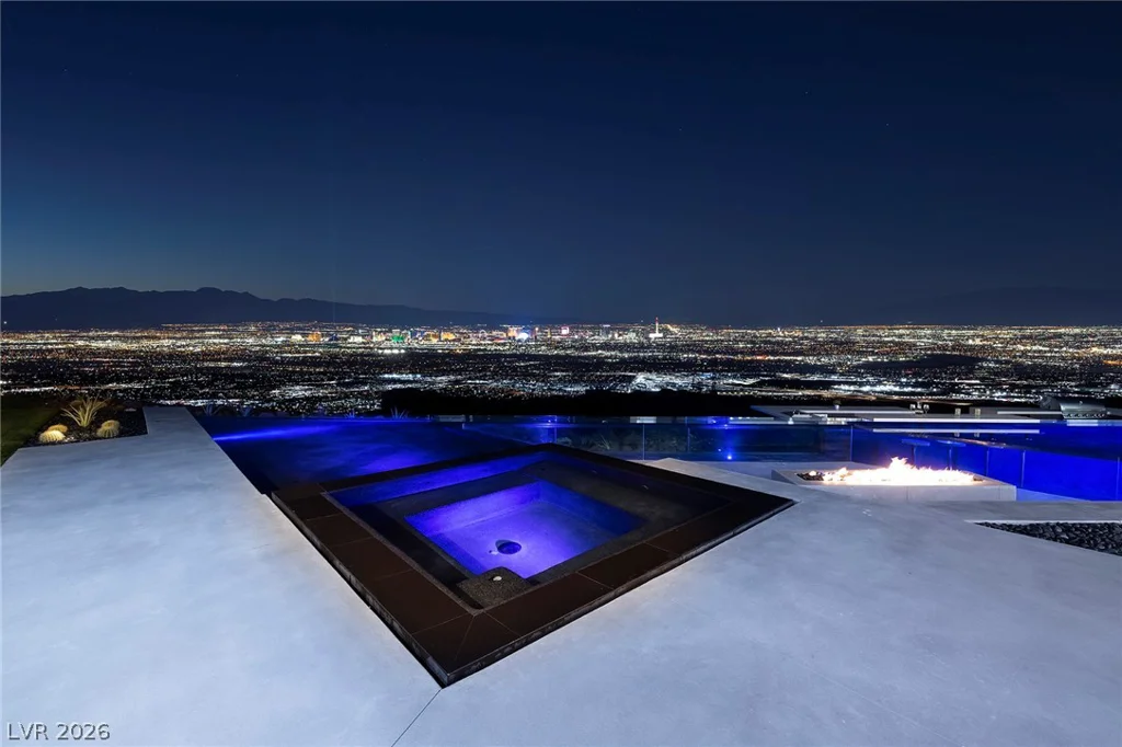 563 Grand Rim, Henderson, NV 89012
