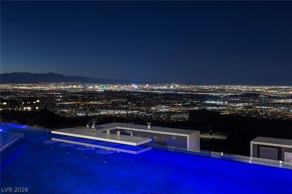 563 Grand Rim, Henderson, NV 89012