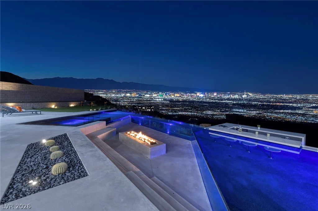 563 Grand Rim, Henderson, NV 89012