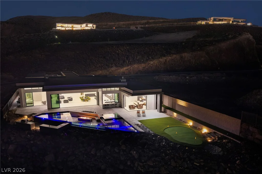 563 Grand Rim, Henderson, NV 89012
