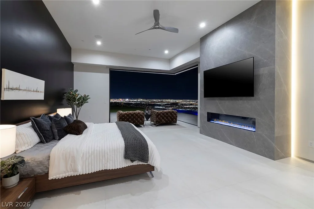563 Grand Rim, Henderson, NV 89012